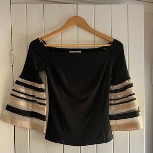 Bell sleeve top